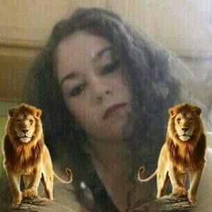 Meet your Posher, Bella